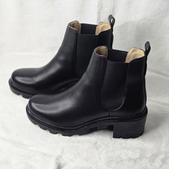 Steve Madden Shoes - Steve Madden Amulet Black Lug Sole Chelsea Ankle Boots AMUL01S1 Womens 9.5M